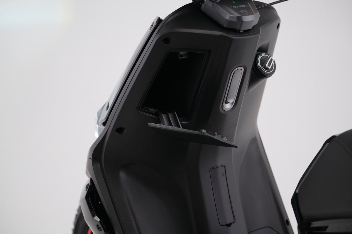 MOBSTER 125 ccm Schwarz